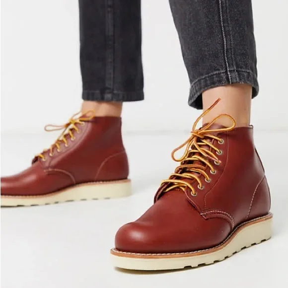 Red Wing 6” Round Toe Heritage Boots - Picture 1 of 6